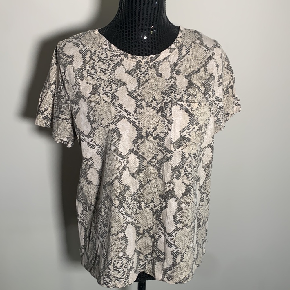 Print Pocket T-Shirt in L (Size 10)